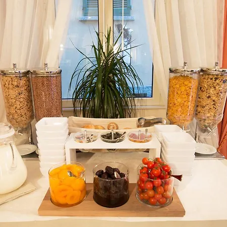 Ξενοδοχείο Hotel Bellagio 2*