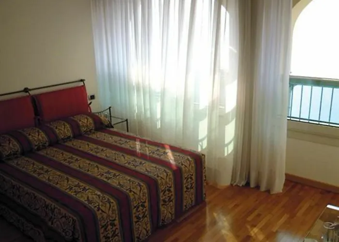 Hotel Bellagio 2*